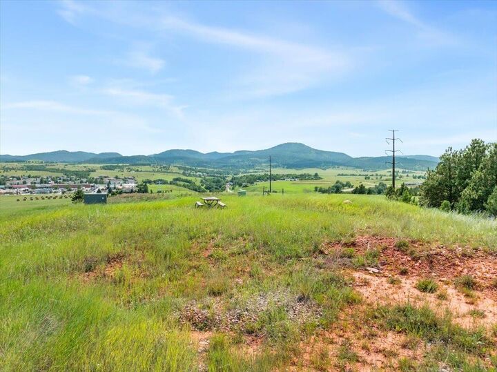 Property Photo: 407 Tranquility Lane SD 57783