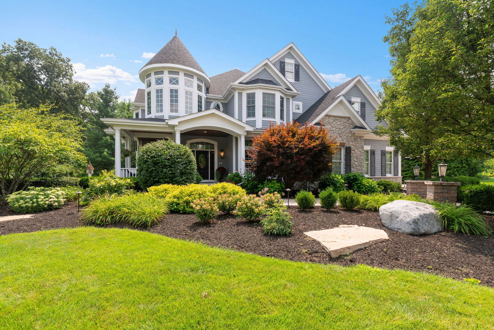 Property Photo: 203 Wrenwood Circle IL 60124