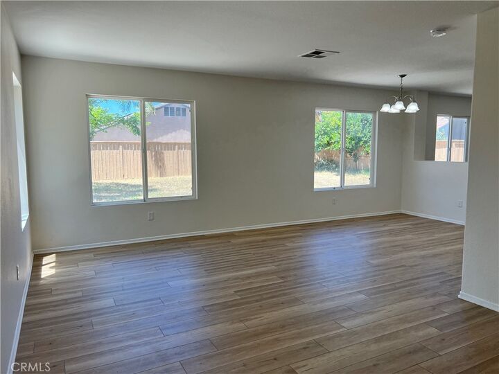 Property Photo: 39293 Cayman Court CA 92563