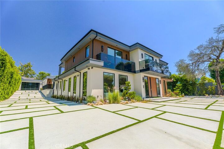 Property Photo:  5244 Tampa Avenue  CA 91356 