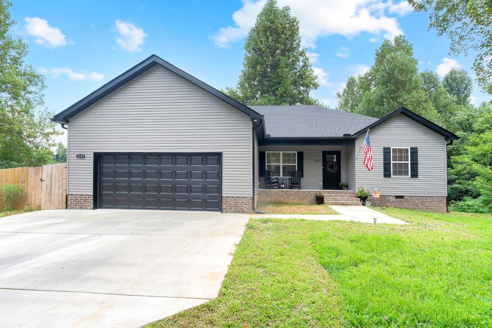 Property Photo: 1157 Mount Herman Rd TN 37160