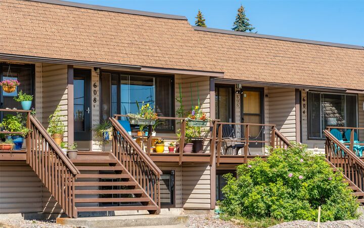 Property Photo:  608 Pine Avenue  MT 59937 