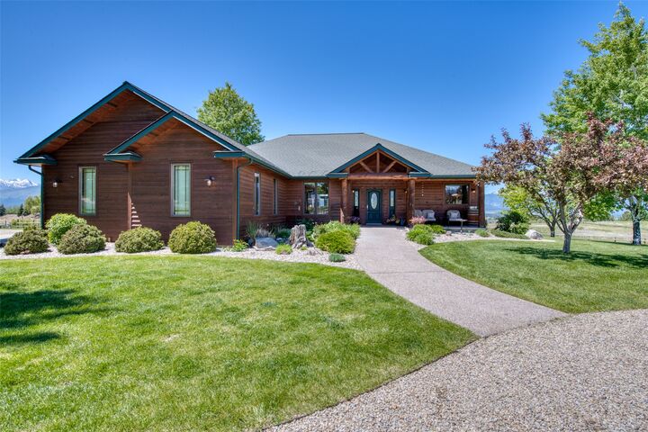 649 Warbler Lane  Corvallis MT 59828 photo