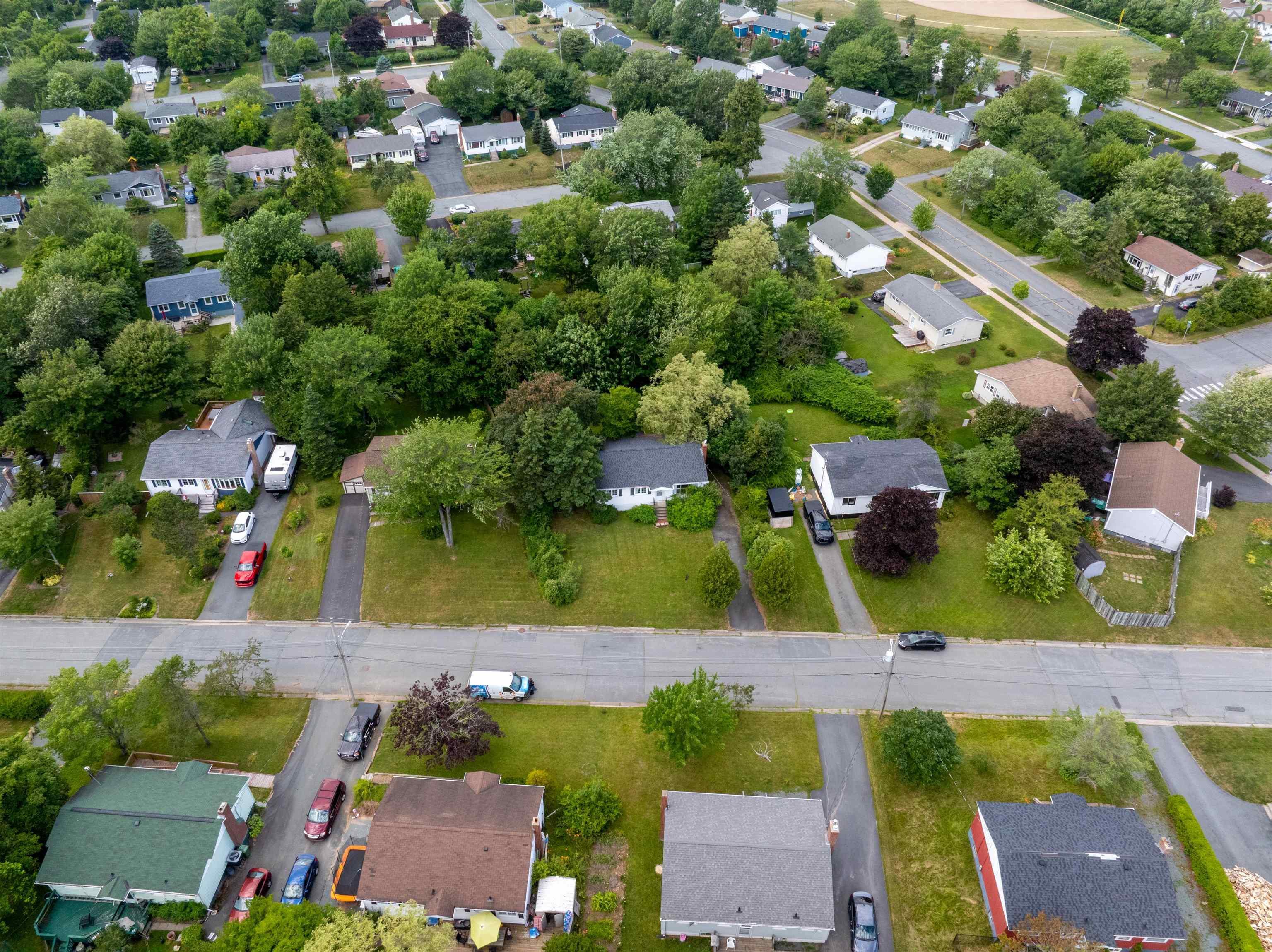 Property Photo: 19 Digby Crescent NS B2W 2G1