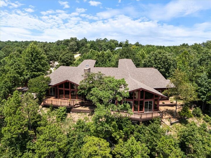 Property Photo: 950 Pine Tree Road OK 74347