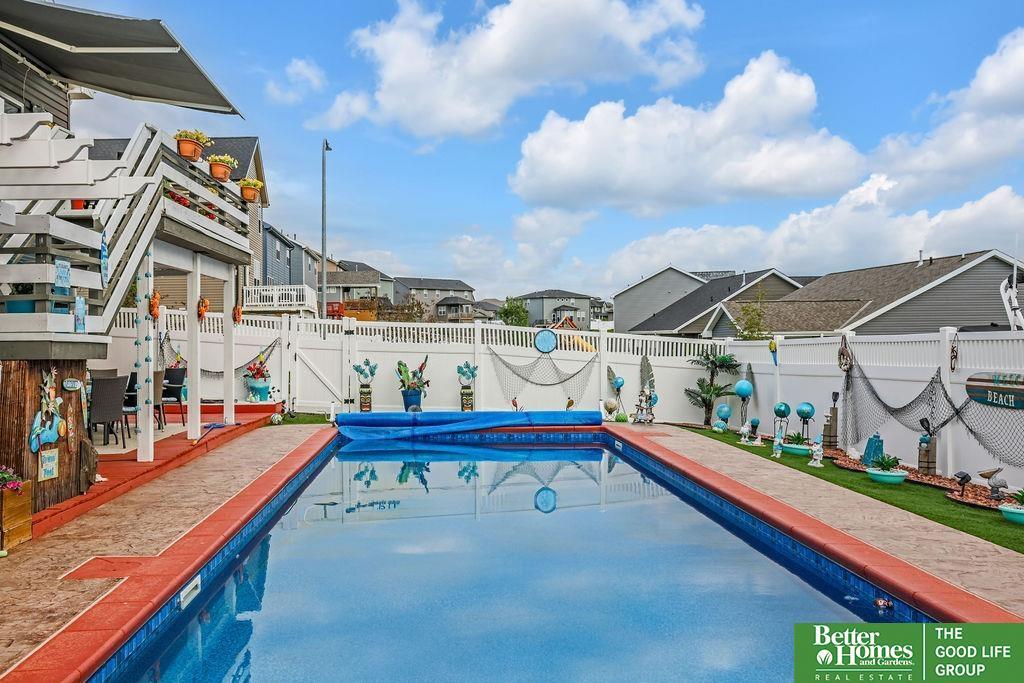 Property Photo: 8002 Kilpatrick Parkway NE 68007
