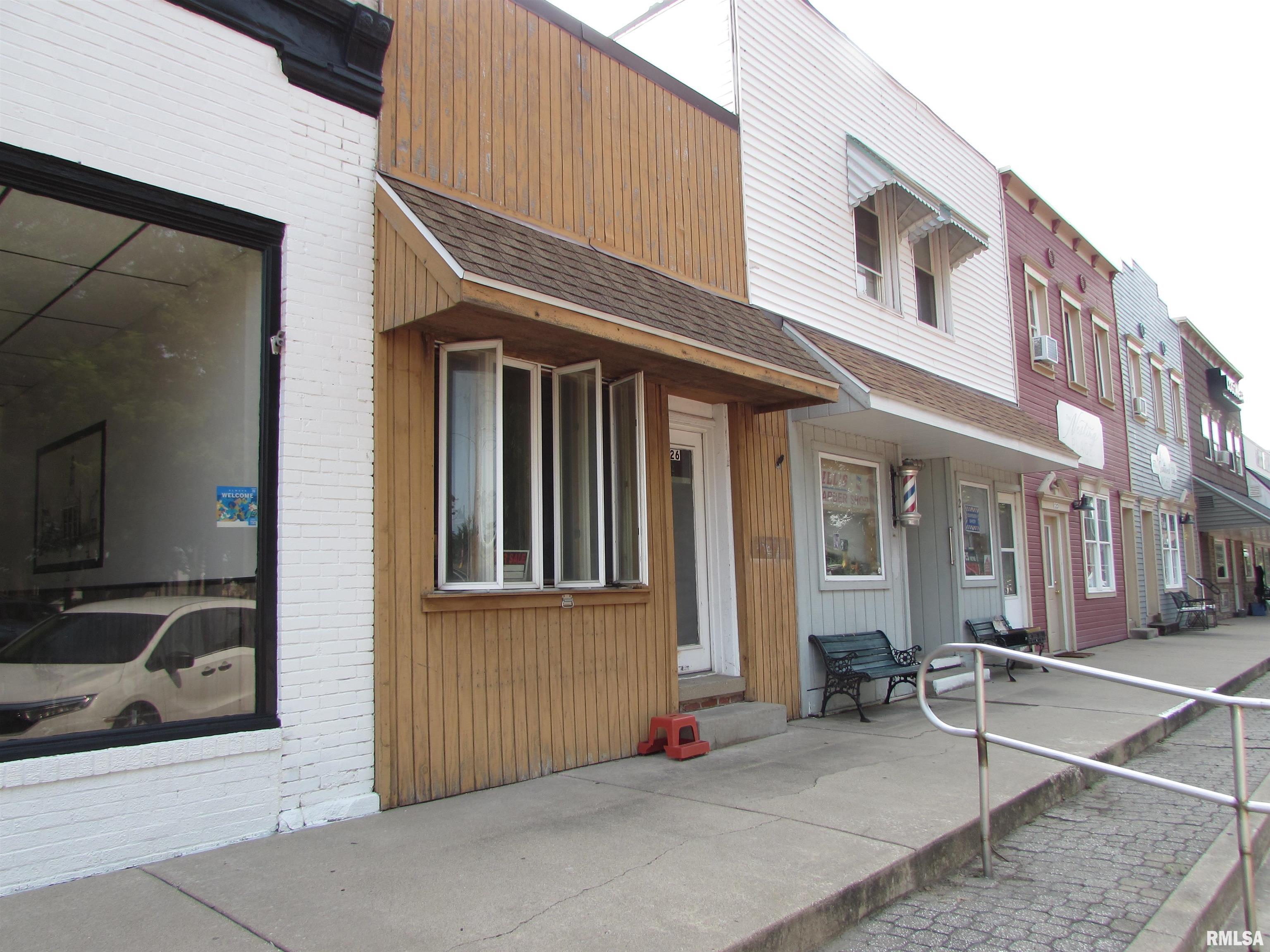 Property Photo: 126 N Davenport Street IL 61548