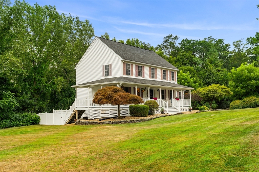 Property Photo:  115 Sue Ann Dr  MA 01826 