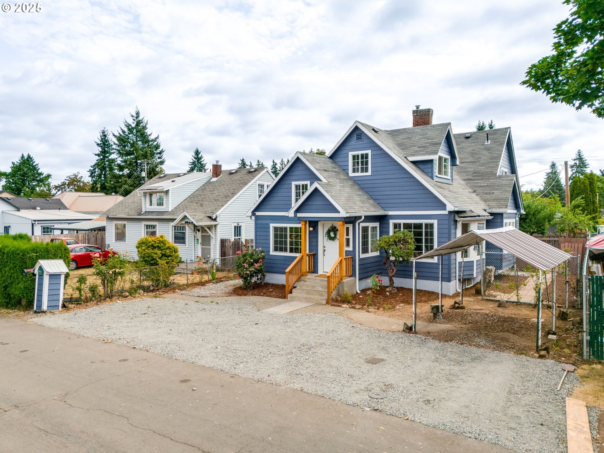 Property Photo: 3209 Bridge St WA 98661