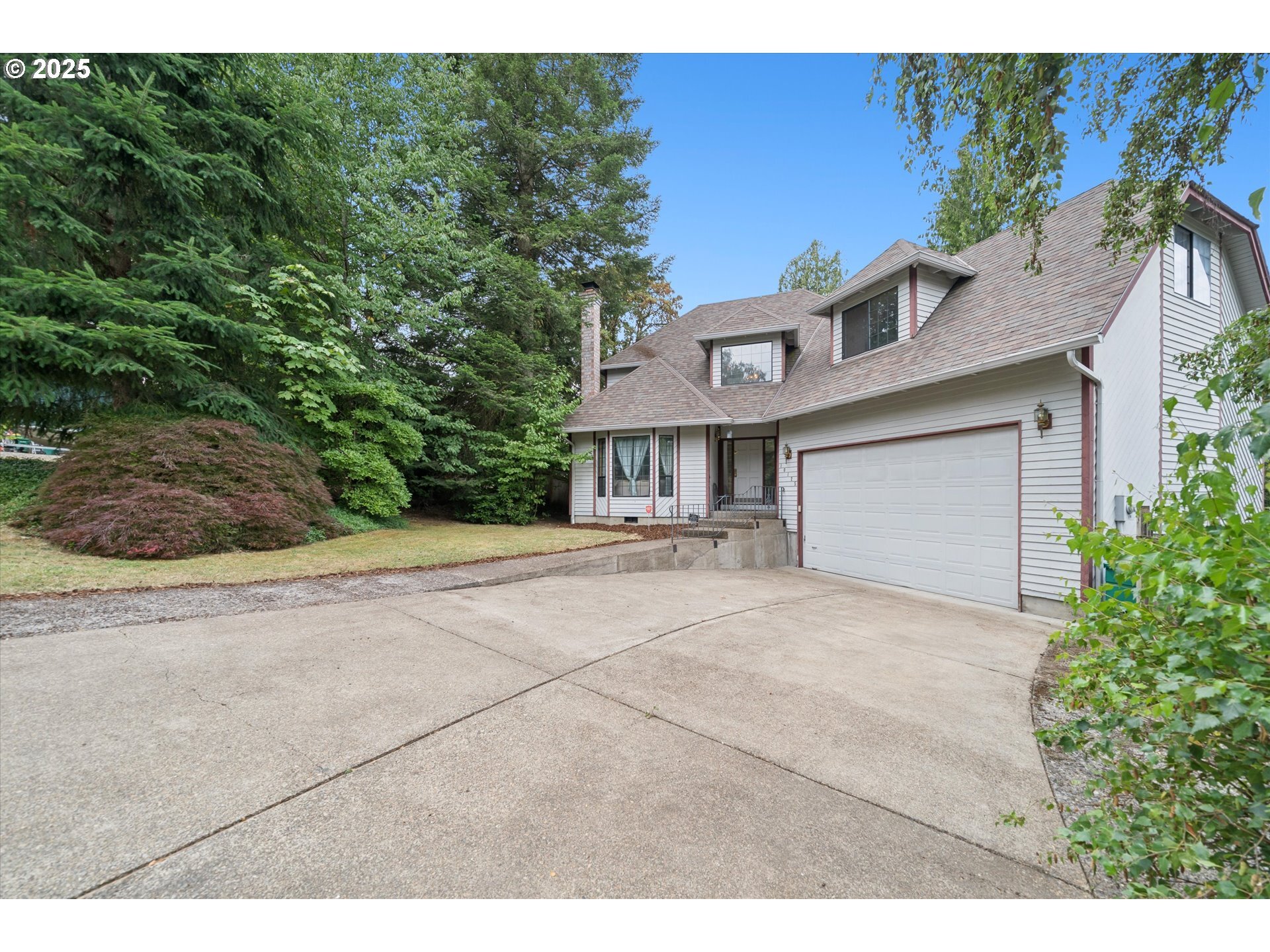 Property Photo:  10125 SW 72nd Ave  OR 97223 
