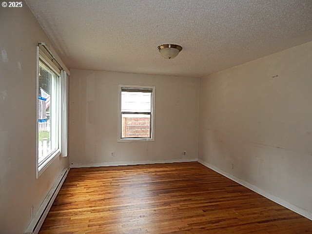 Property Photo: 1310 8th Ave WA 98632