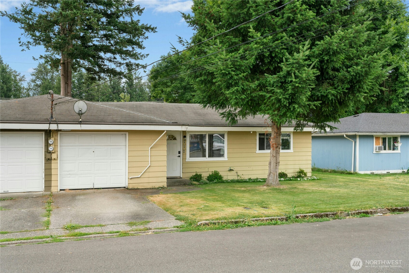 Property Photo: 712 Alder Street WA 98294
