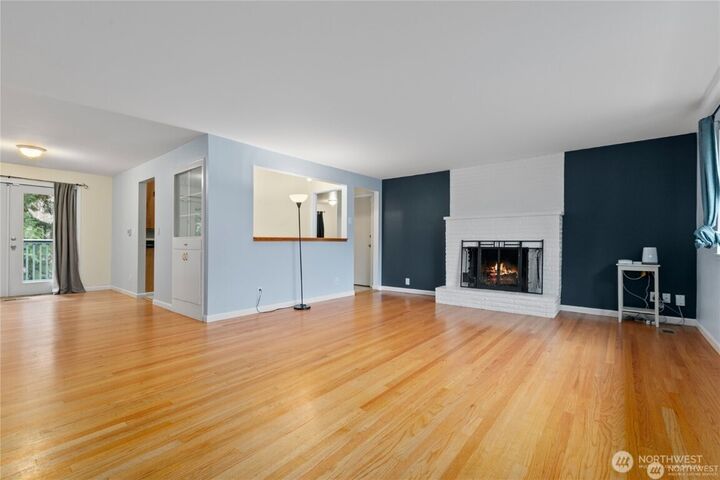 Property Photo:  9826  13th Avenue SW  WA 98106 