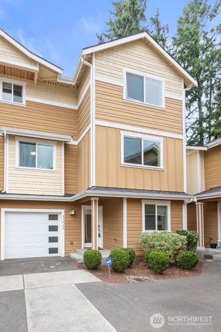 Property Photo:  23432  55th Avenue W B  WA 98043 