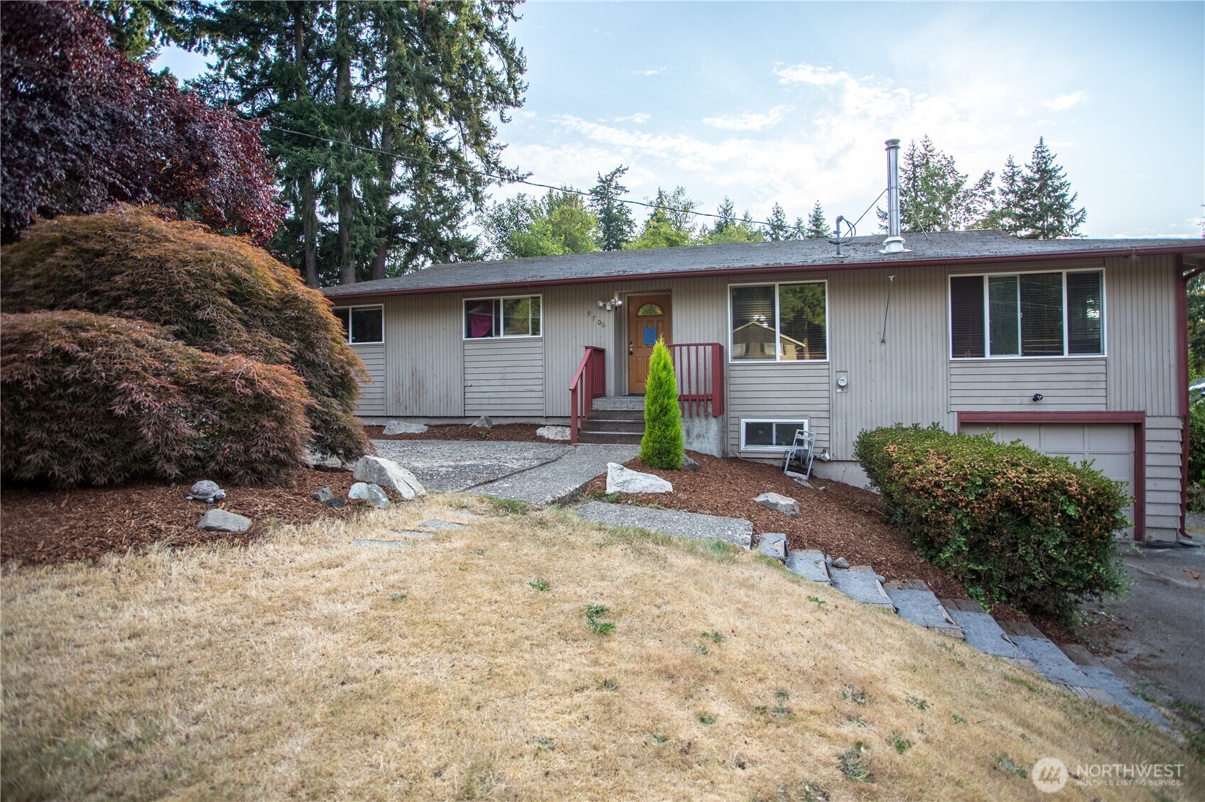 Property Photo: 9706 72nd Avenue Ct E WA 98373