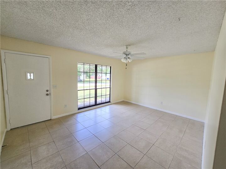 Property Photo: 4202 18th Street FL 32960