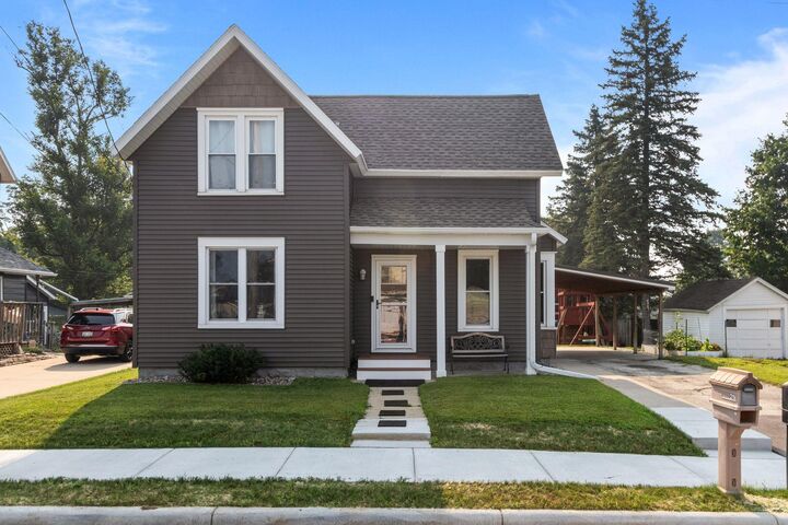 218 N Mill Street  Hortonville WI 54944 photo