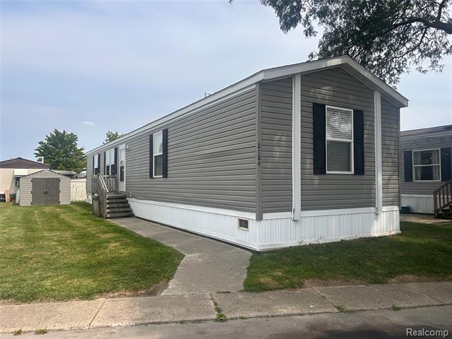 2084 Pauline Drive  Troy MI 48083 photo