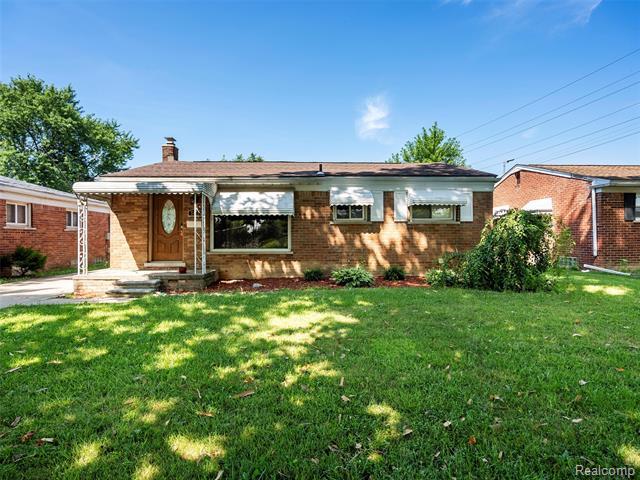 Property Photo: 7472 Sloan Street MI 48180