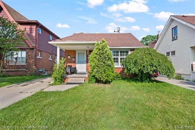 Property Photo:  7851 Coleman Street  MI 48126 