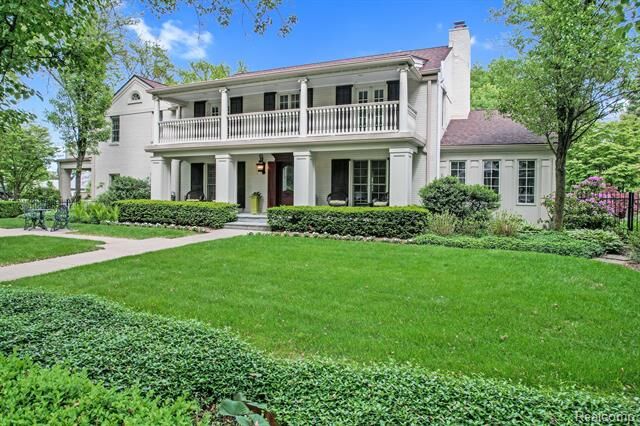 Property Photo:  1378 Lyonhurst Street  MI 48009 