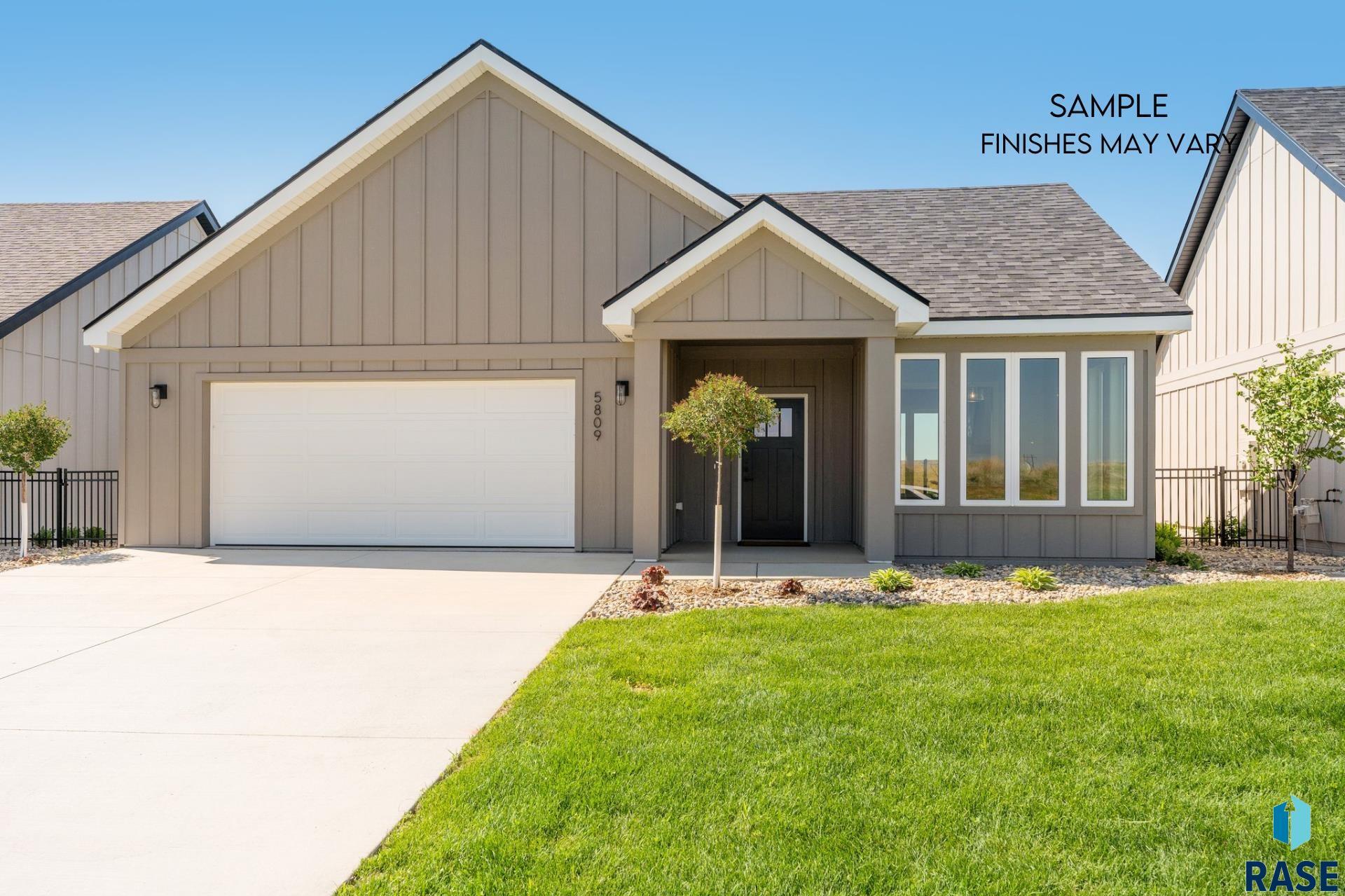 Property Photo: 5917 E Rush St SD 57110