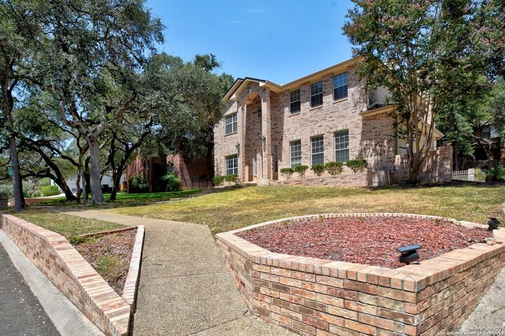 Property Photo: 8619 London Heights TX 78254