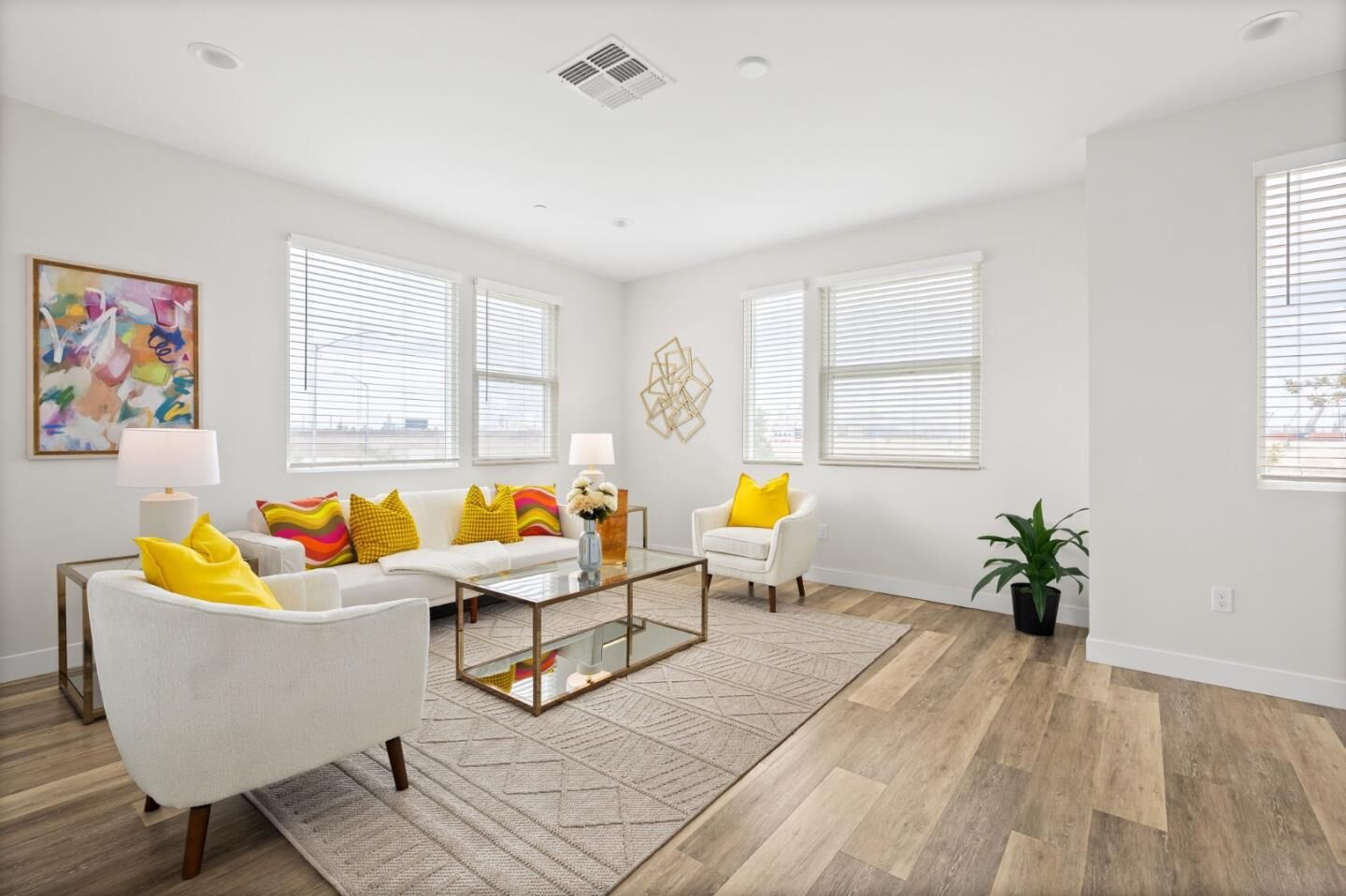 Property Photo: 1307 Pullman Way CA 94607