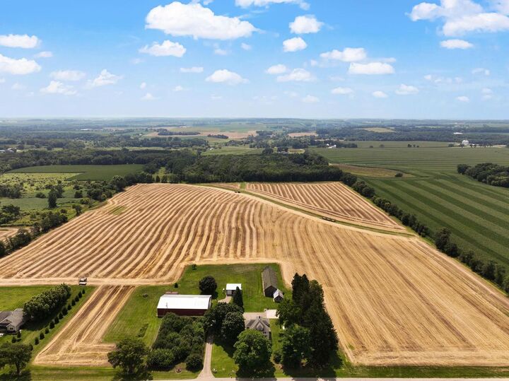 Property Photo:  9927 West Stebbinsville Road  WI 53589 
