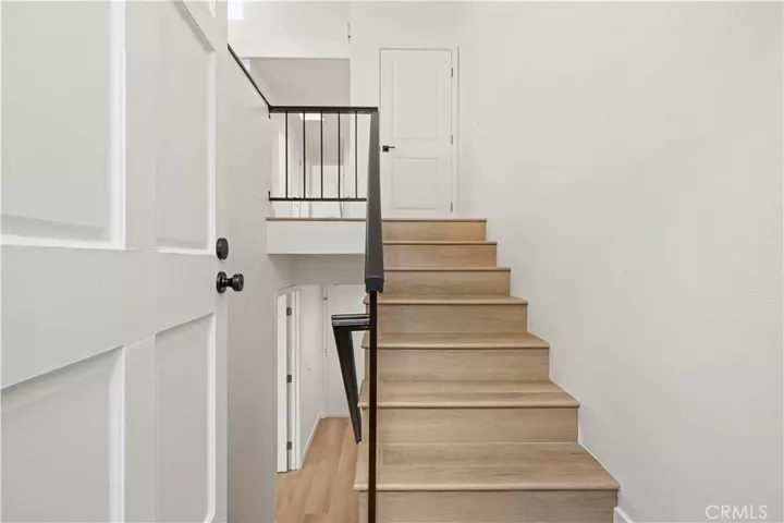 Property Photo:  11107 Arminta Street 15  CA 91352 
