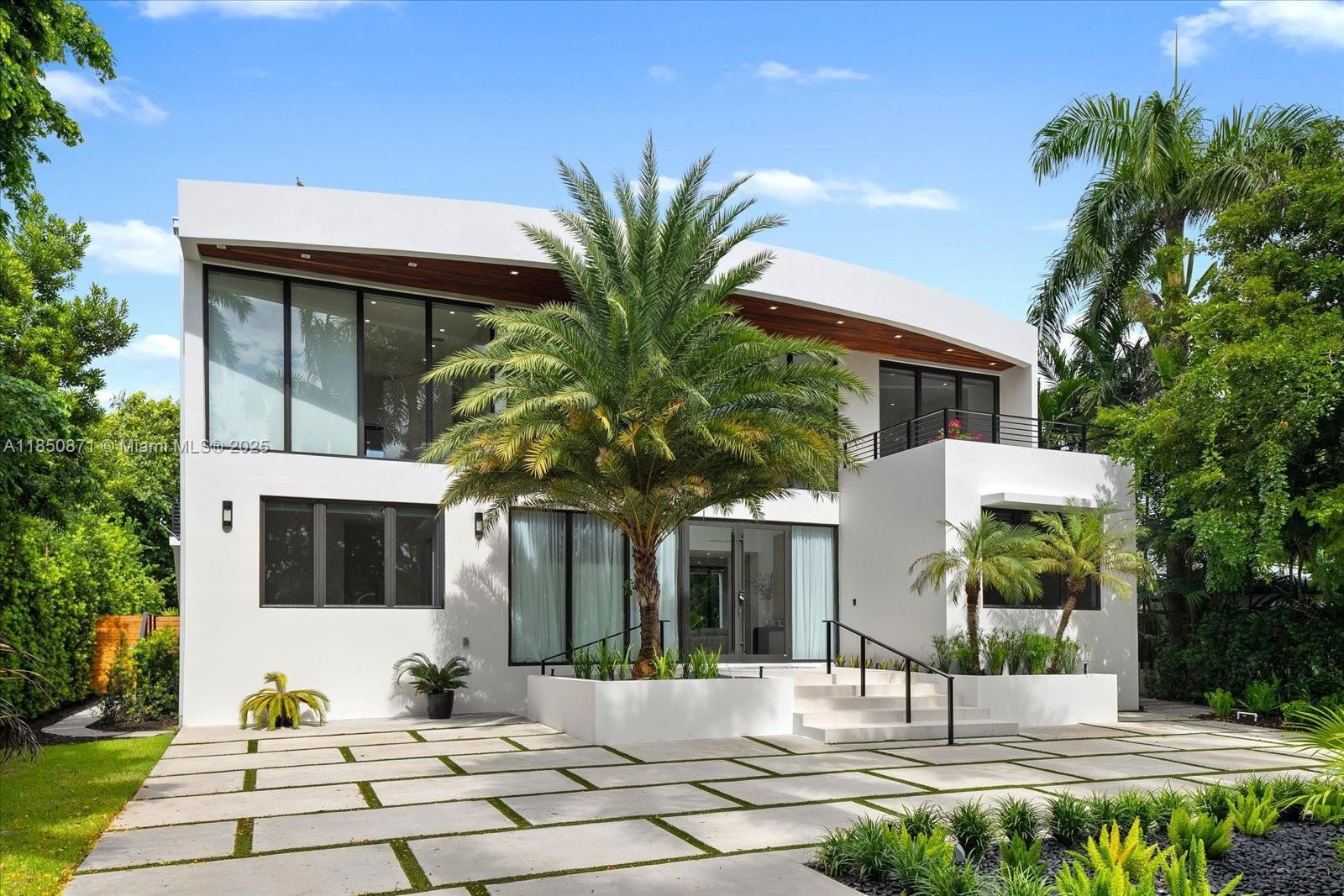 Property Photo: 112 W Palm Midway FL 33139