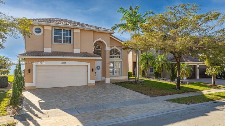 Property Photo: 5022 SW 173rd Ave FL 33029