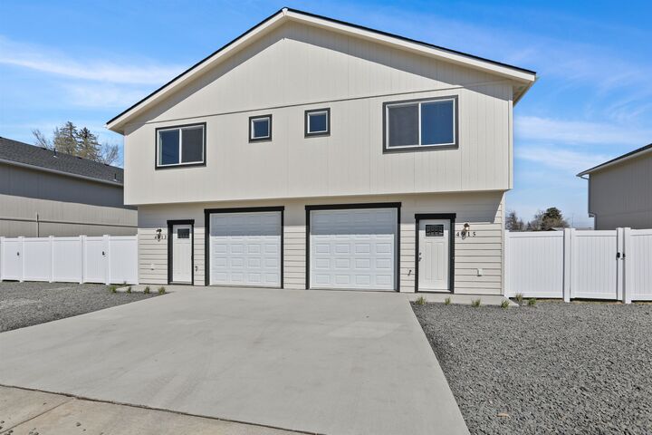 4913 E 6th Ave 4915 E 6th Ave  Spokane Valley WA 99212 photo