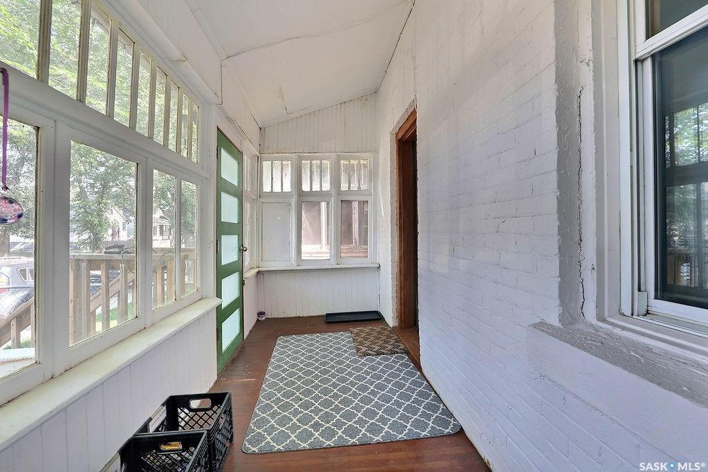Property Photo:  1941 St John Street  SK S4P 1S3 