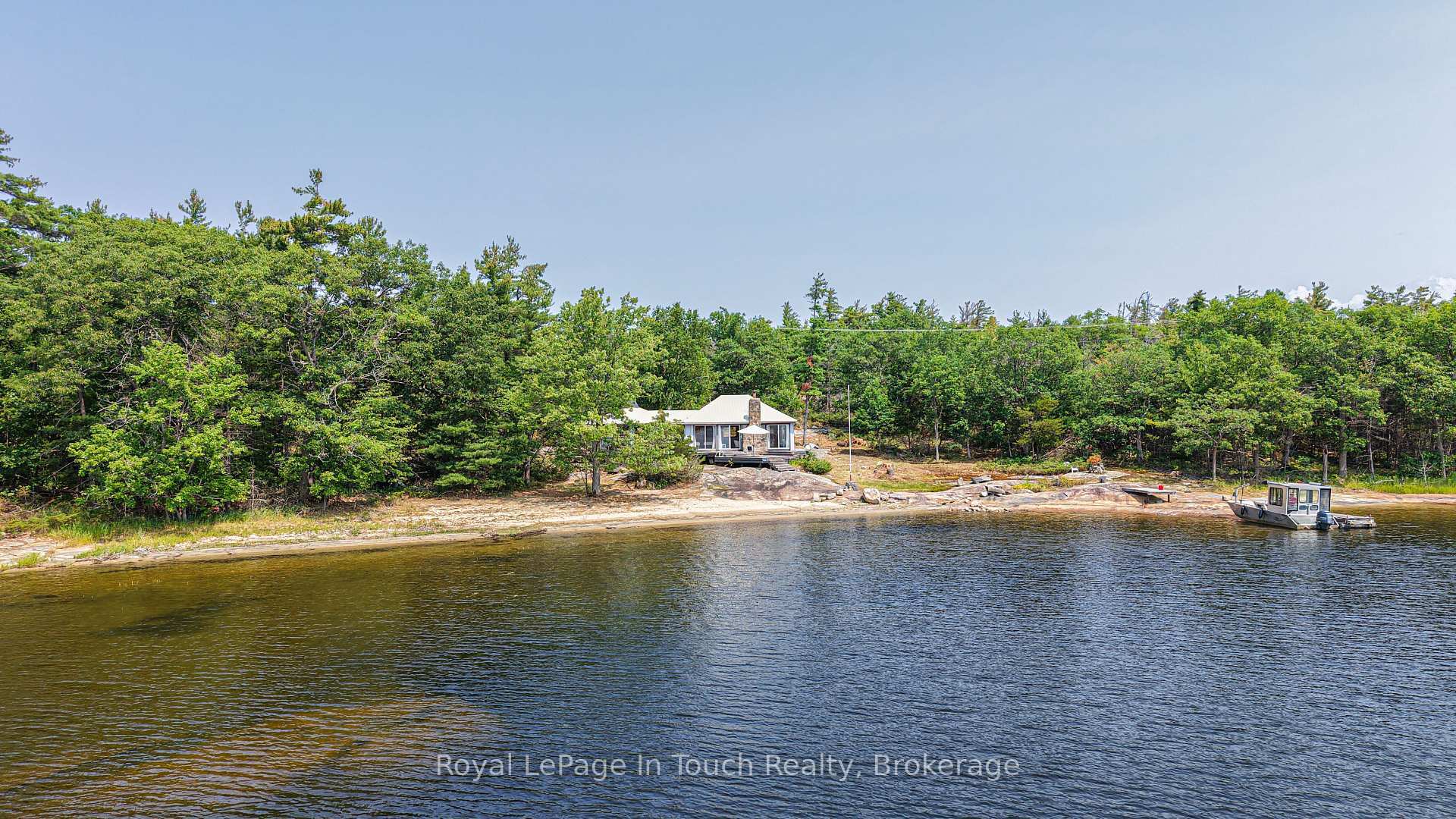 Photo de la propriété: 1810 Bone Island ON P0E 1E0