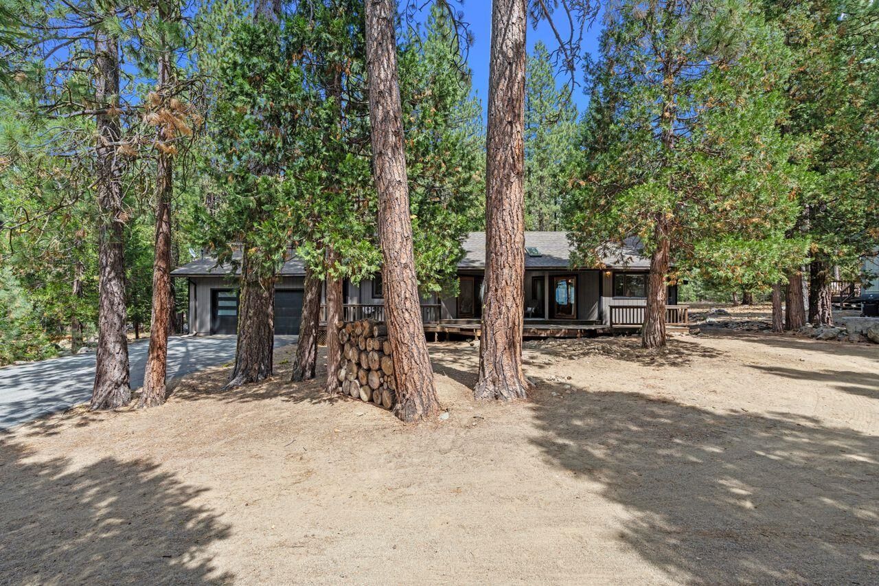 Property Photo: 7 Mohave Trail CA 96103