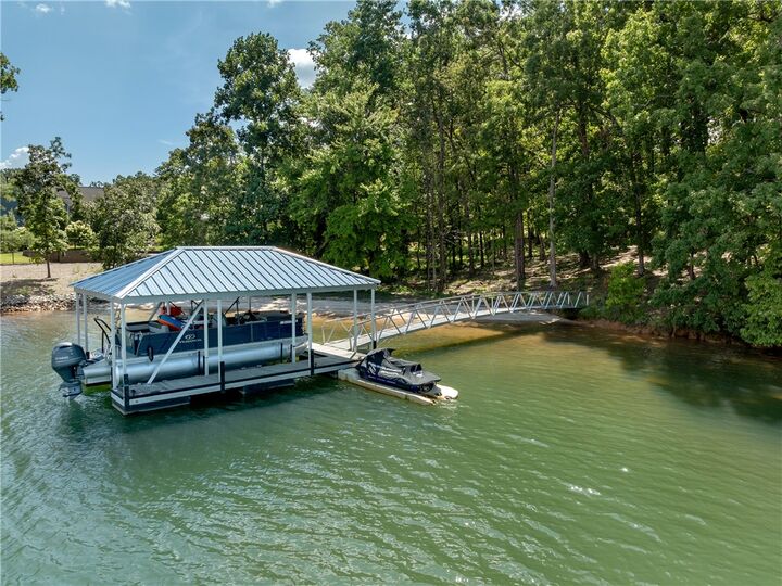 Property Photo:  0 Pointe Harbor Drive Lot 12  SC 29672 