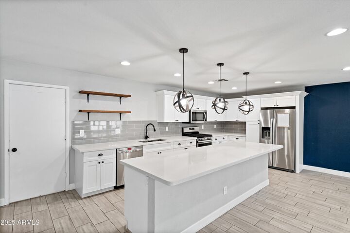 Property Photo: 2226 S Kachina Drive AZ 85282