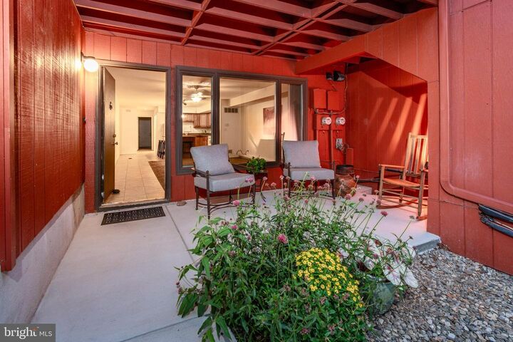 Property Photo:  1 Darien 1A  PA 18938 