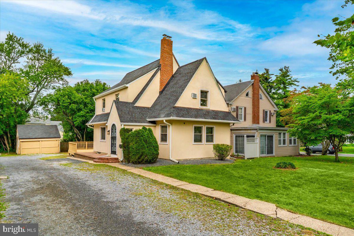 Property Photo: 1011 Parkside Ave NJ 08618