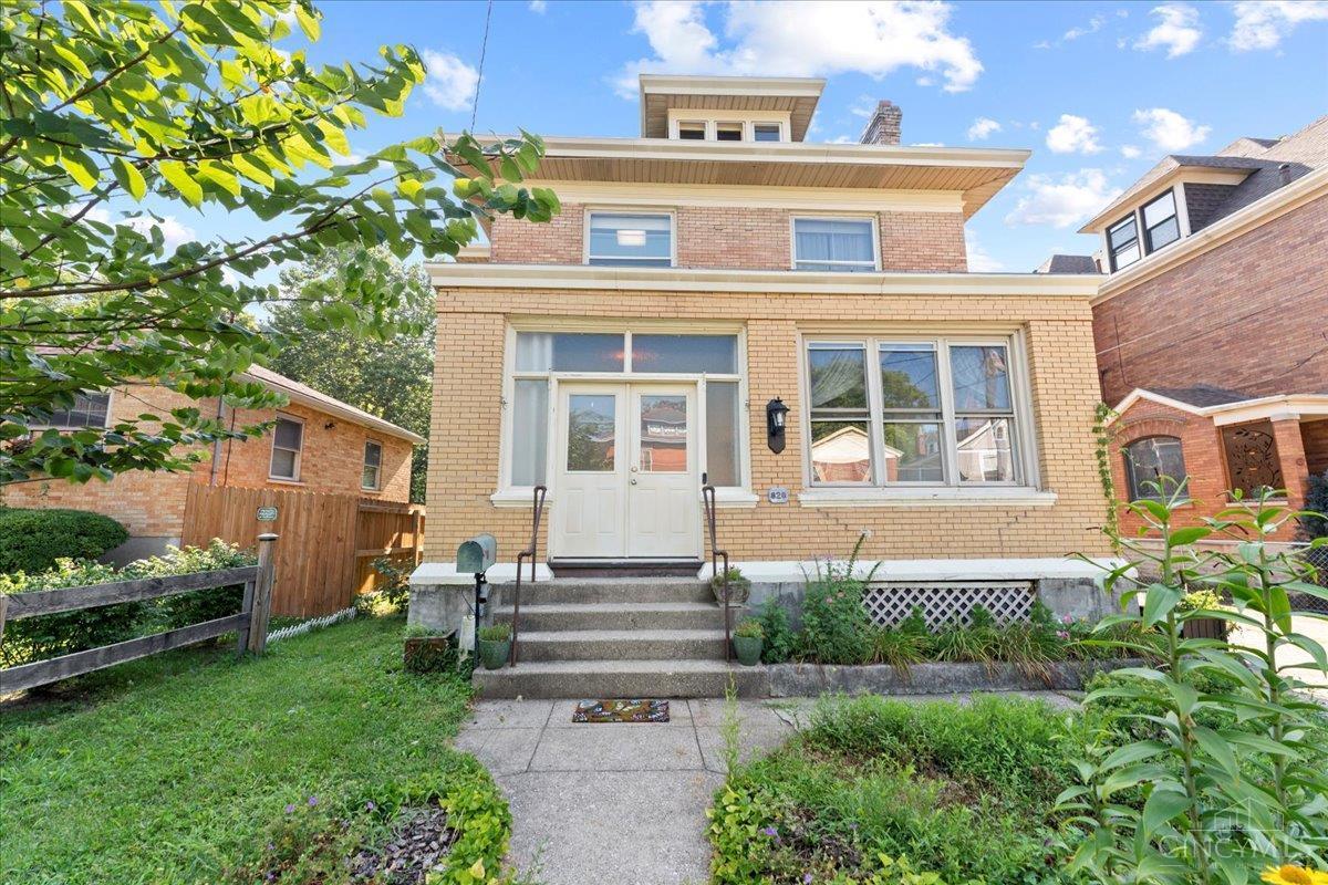 Property Photo: 828 Suire Avenue OH 45205
