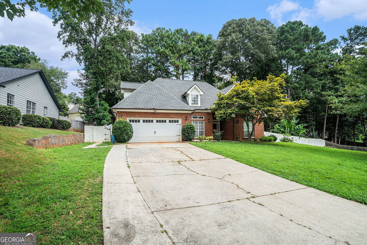 Property Photo:  1517 Heartwood Drive  GA 30043 