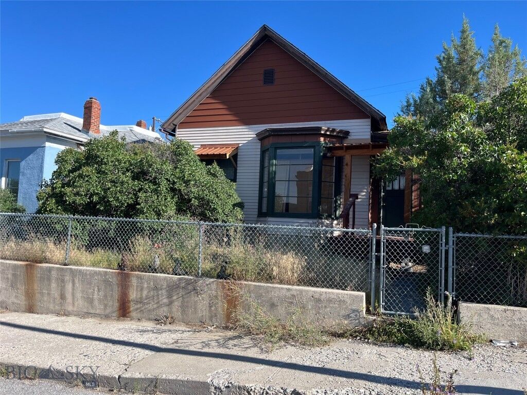 Property Photo: 407 W Quartz MT 59701