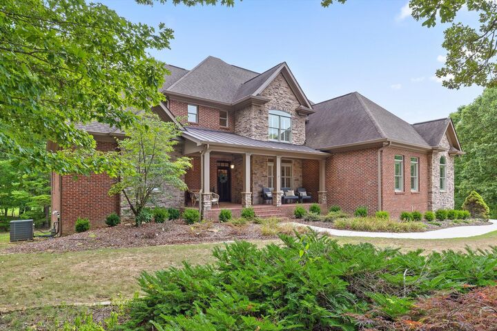 Property Photo: 2506 Bristlecone Lane TN 37377