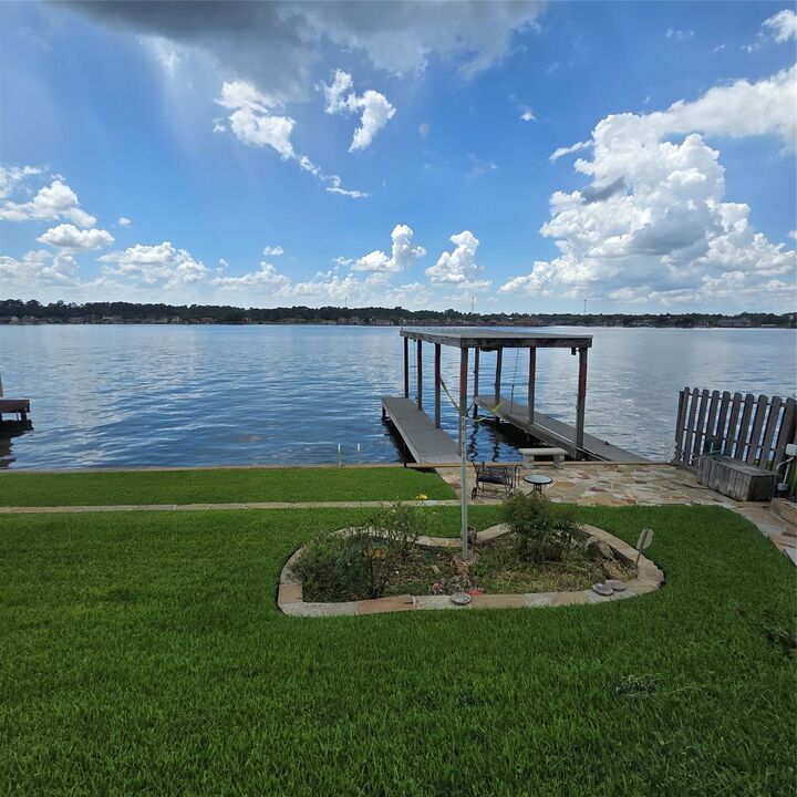 Property Photo:  13530 Bunker Hill Drive  TX 77318 