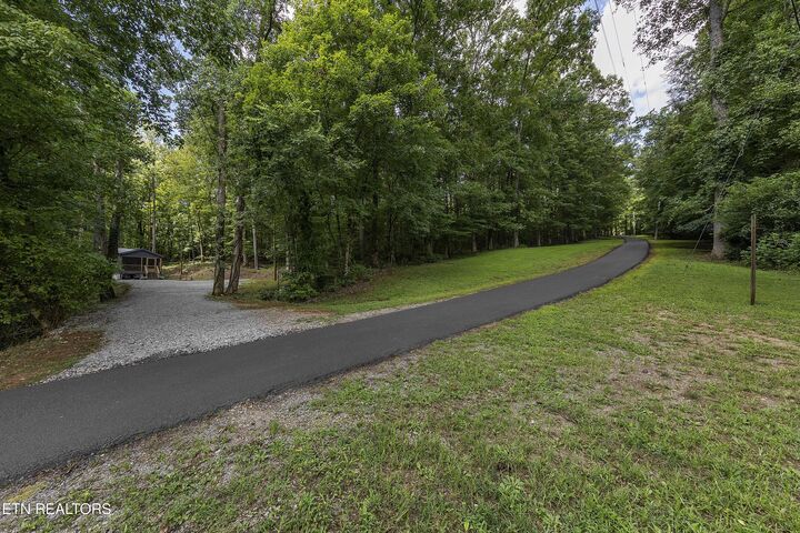 970 Cave Creek Rd  Loudon TN 37774 photo