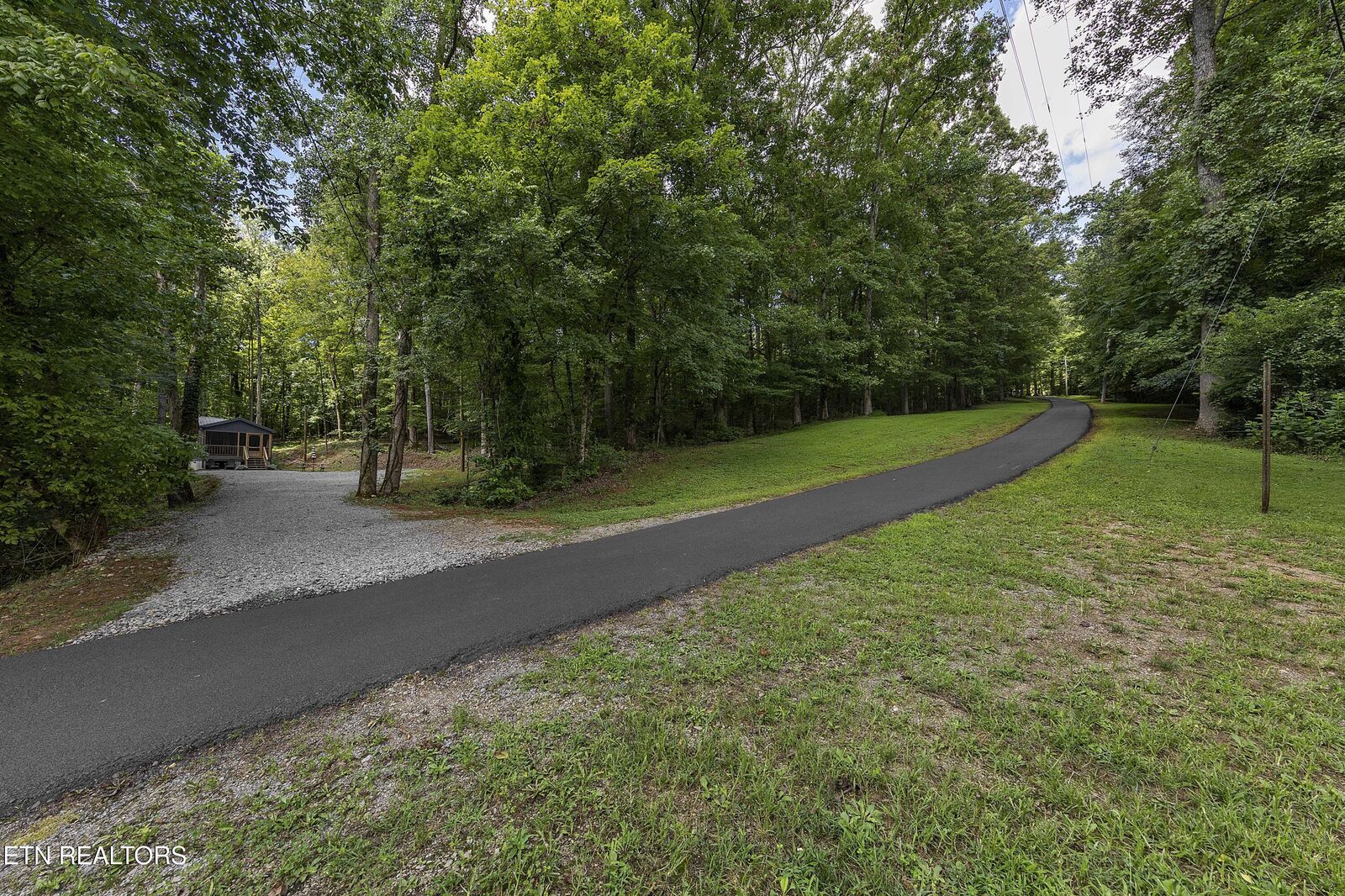 Property Photo:  970 Cave Creek Rd  TN 37774 