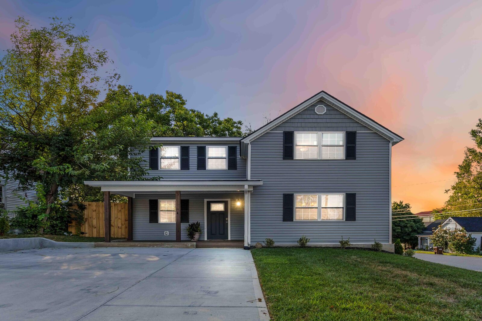 Property Photo: 305 Fifth Street KY 40475