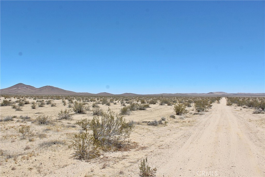 Property Photo: 1111 Apache Ave CA 92301