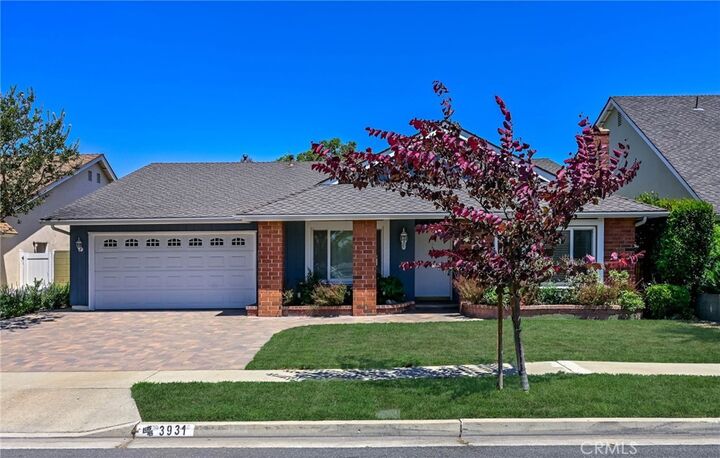 3931 Myra Ave.  Los Alamitos CA 90720 photo